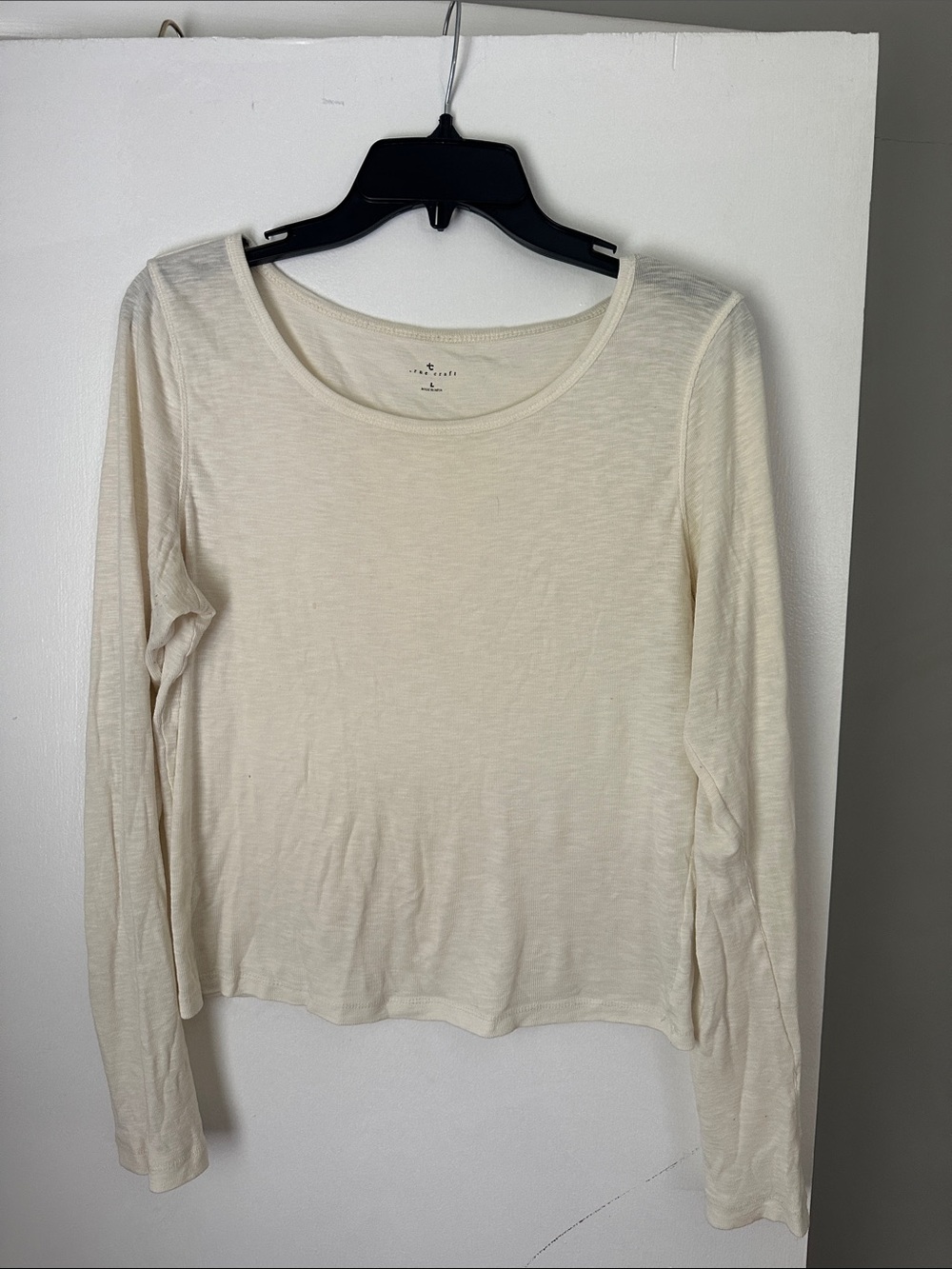 True Craft Ivory Scoop Neck Long Sleeve Tee